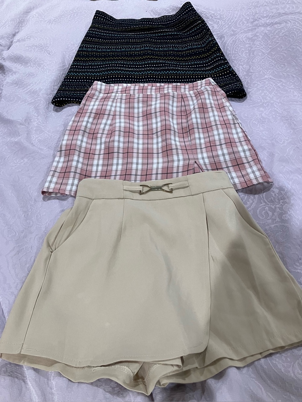 H&M Beige Skort with Bow Waist